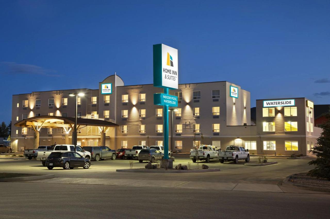 Home Inn And Suites Lloydminster Εξωτερικό φωτογραφία